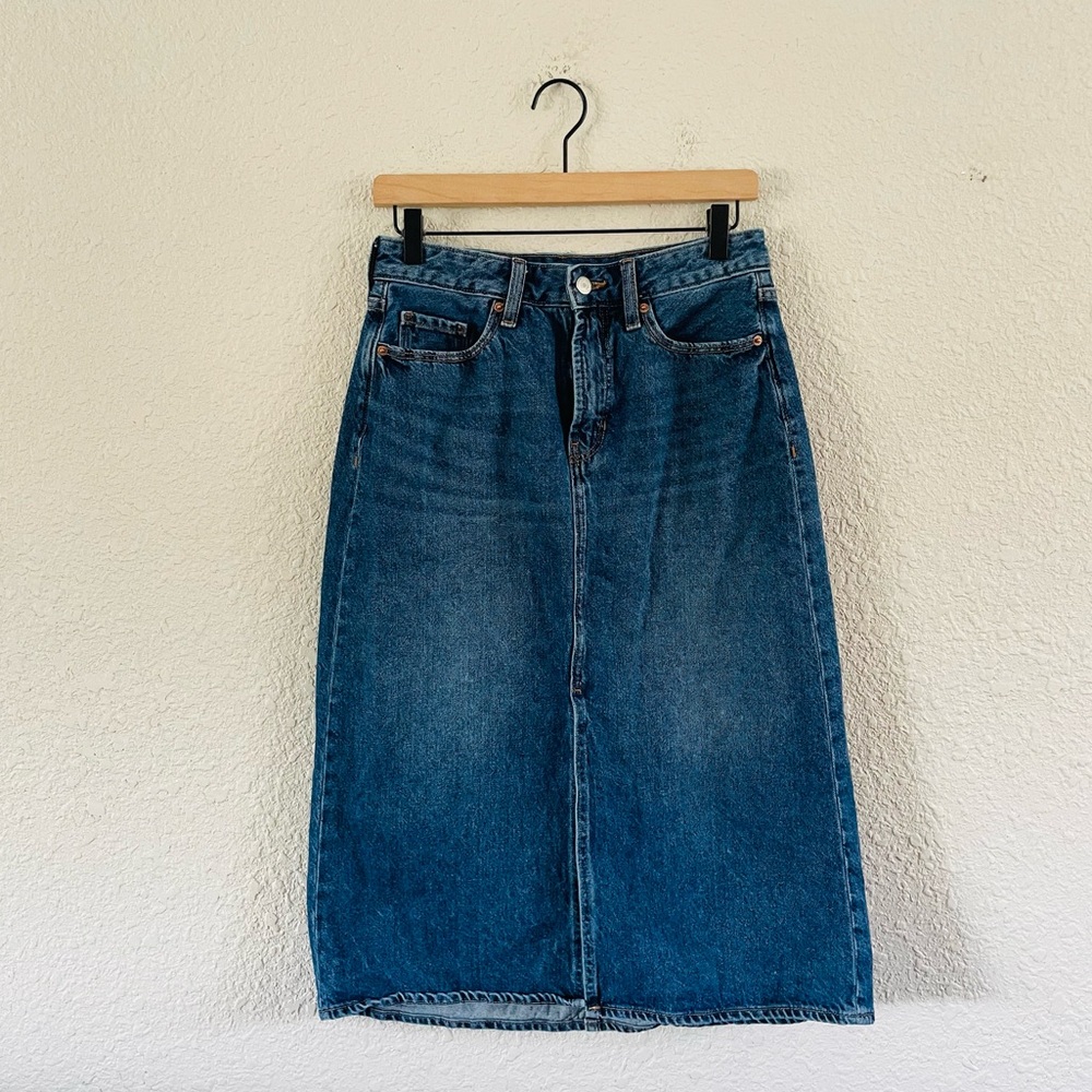 Old Navy Blue Denim Skirt